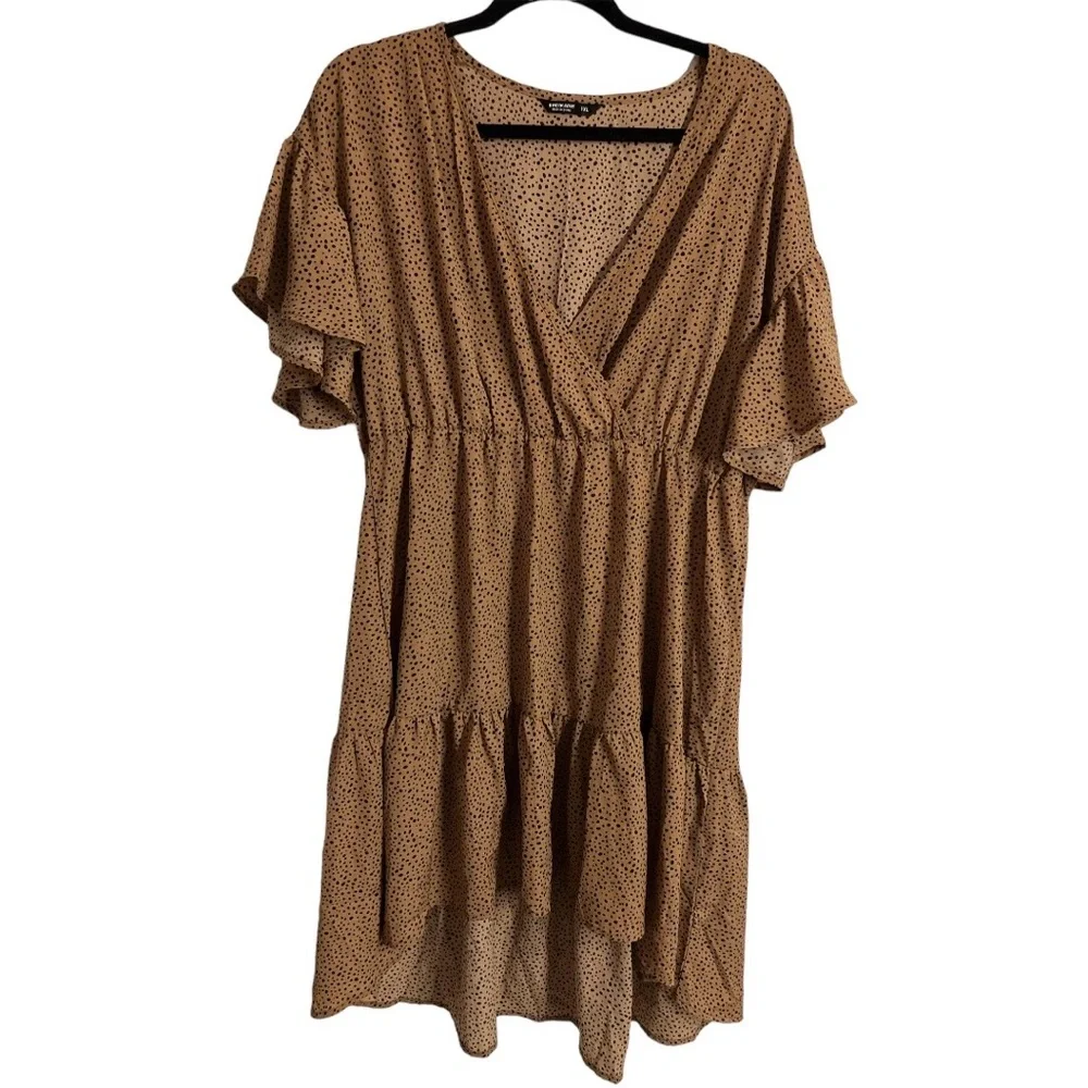RUFFLE HEM DRESS - Picture 2 of 4